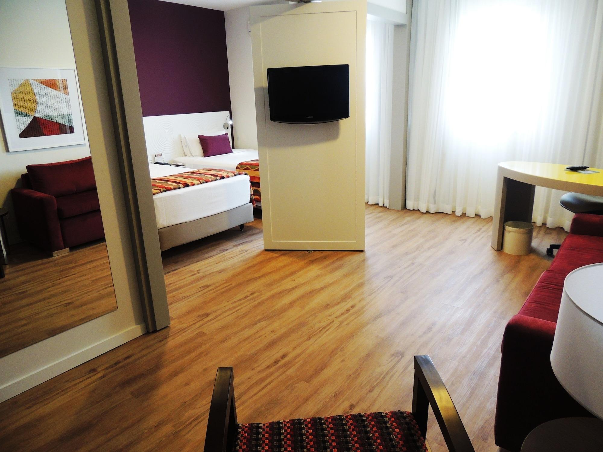 ควอลิตี้ สวีท อัลฟาวิลล์ Hotel บารูเอรี ภายนอก รูปภาพ