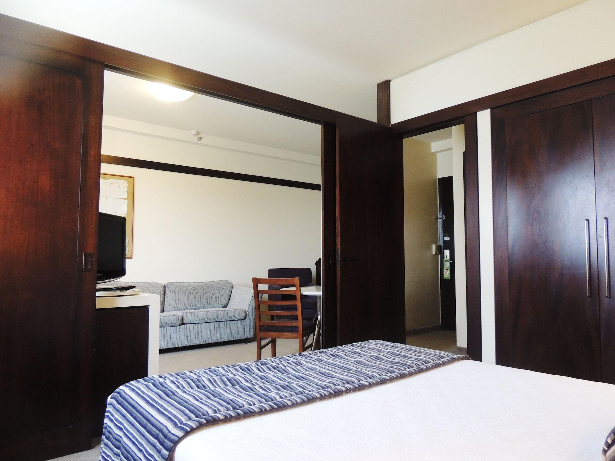 ควอลิตี้ สวีท อัลฟาวิลล์ Hotel บารูเอรี ภายนอก รูปภาพ