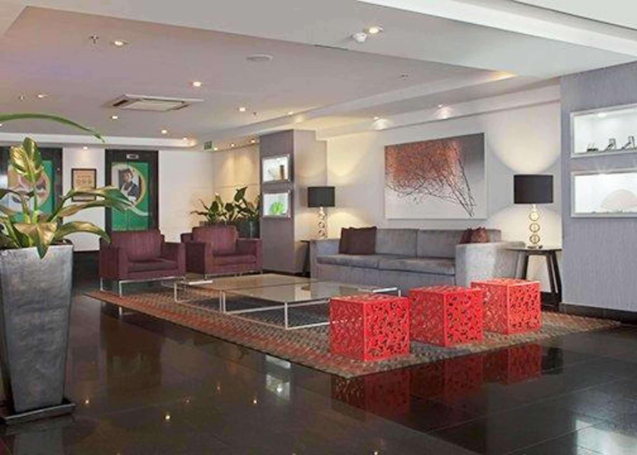 ควอลิตี้ สวีท อัลฟาวิลล์ Hotel บารูเอรี ภายนอก รูปภาพ
