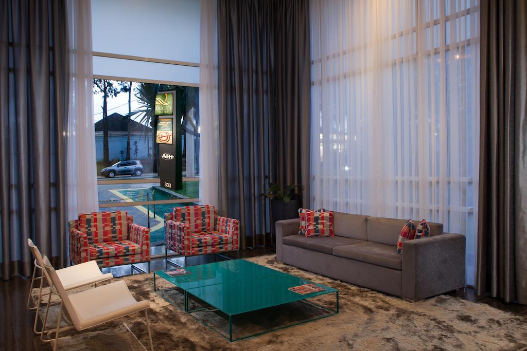 ควอลิตี้ สวีท อัลฟาวิลล์ Hotel บารูเอรี ภายนอก รูปภาพ